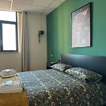 Jungalow 3* בארי